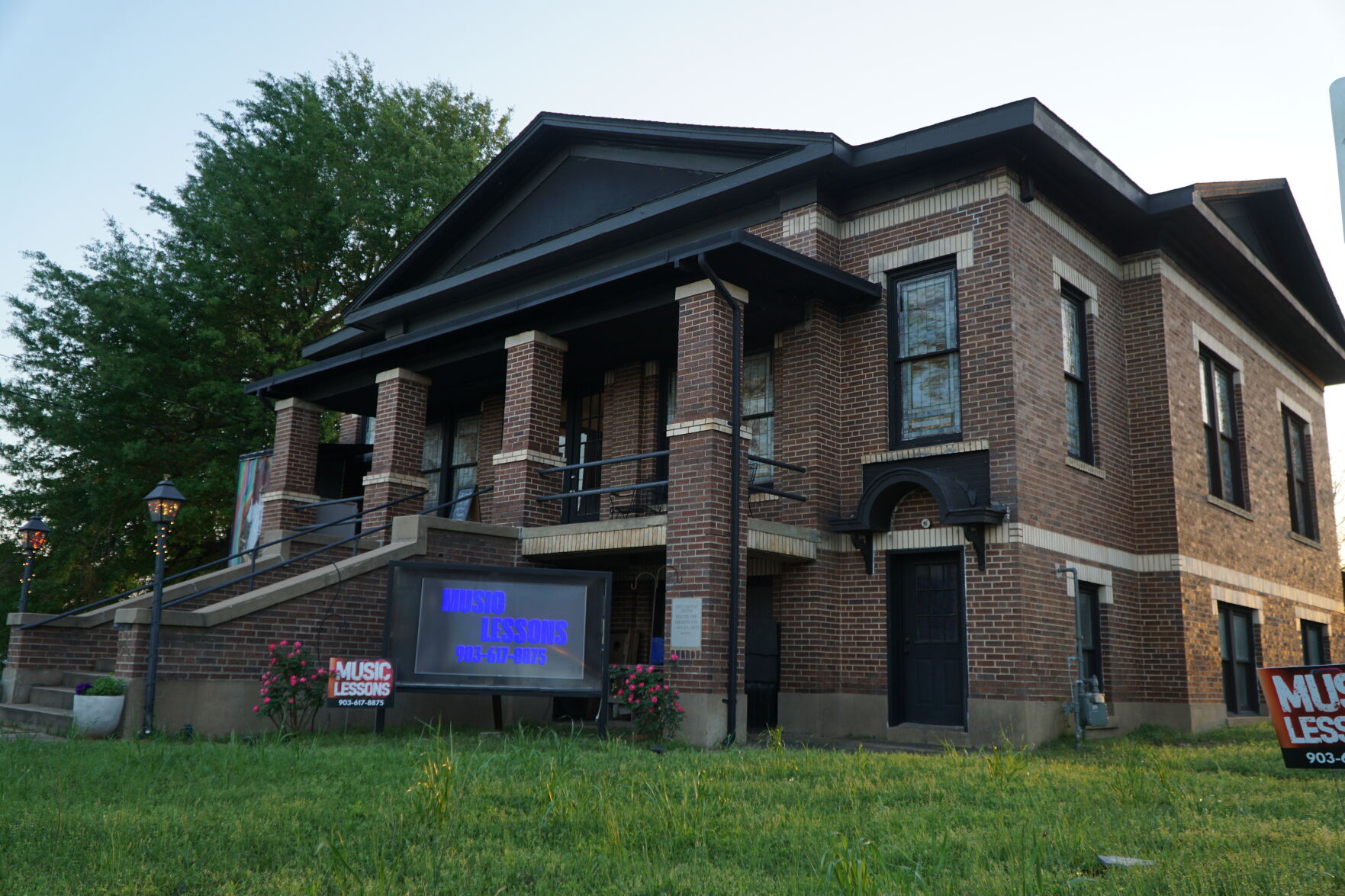 Big Sandy Music Hall (12).JPG